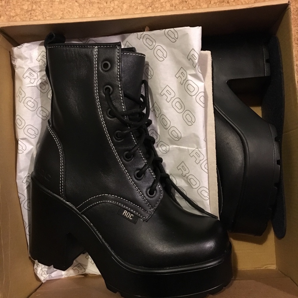 Never Worn ROC Australia Genuine Leather Boots